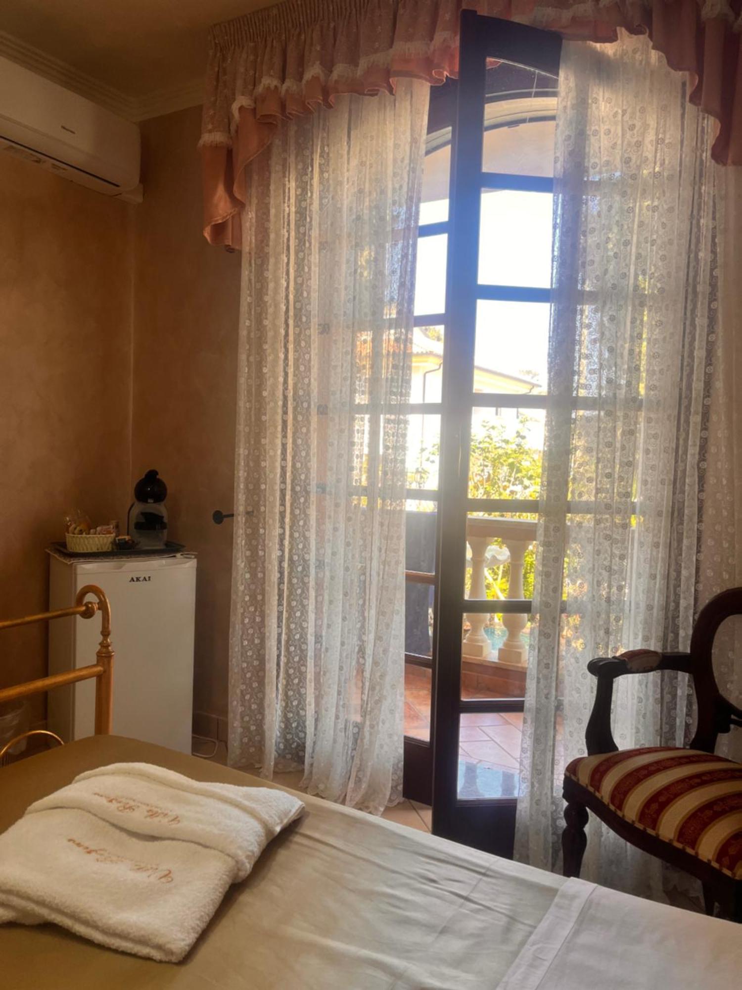 B&B Villa Regina Santa Domenica  Exterior photo